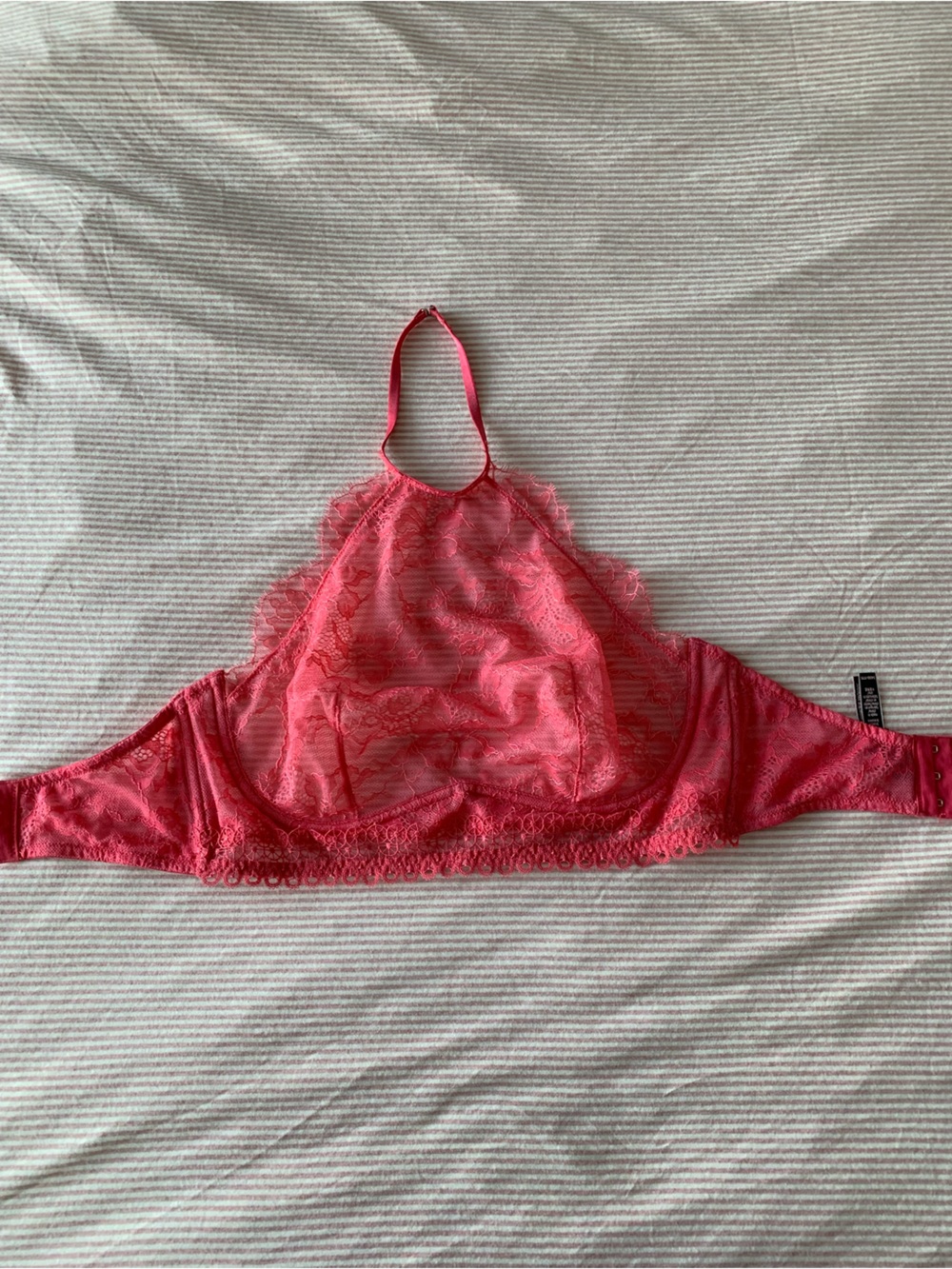 Victoria's Secret Coral Lace Halter Bandeau Bralette - Picture 4 of 11
